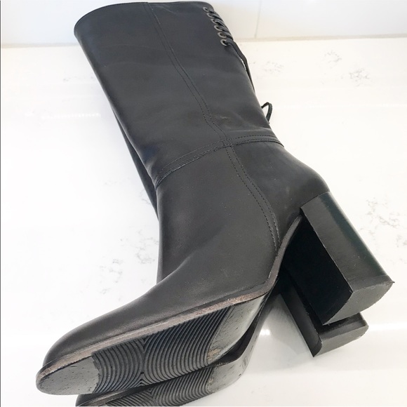 COACH “Coty” Full Smooth Leather Boots - Picture 4 of 8